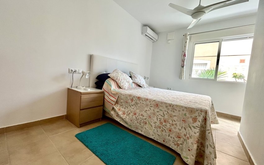Herverkoop - Villa -
Villamartin - Costa Blanca
