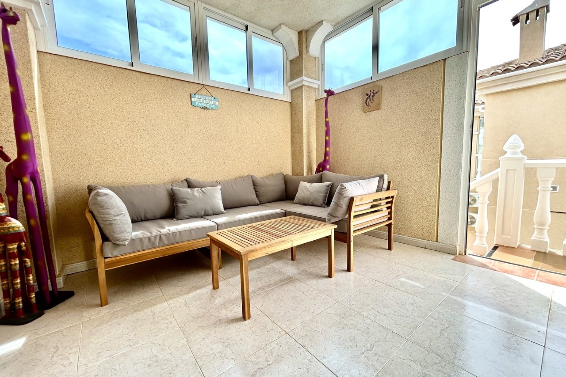 Herverkoop - Villa -
Villamartin - Costa Blanca