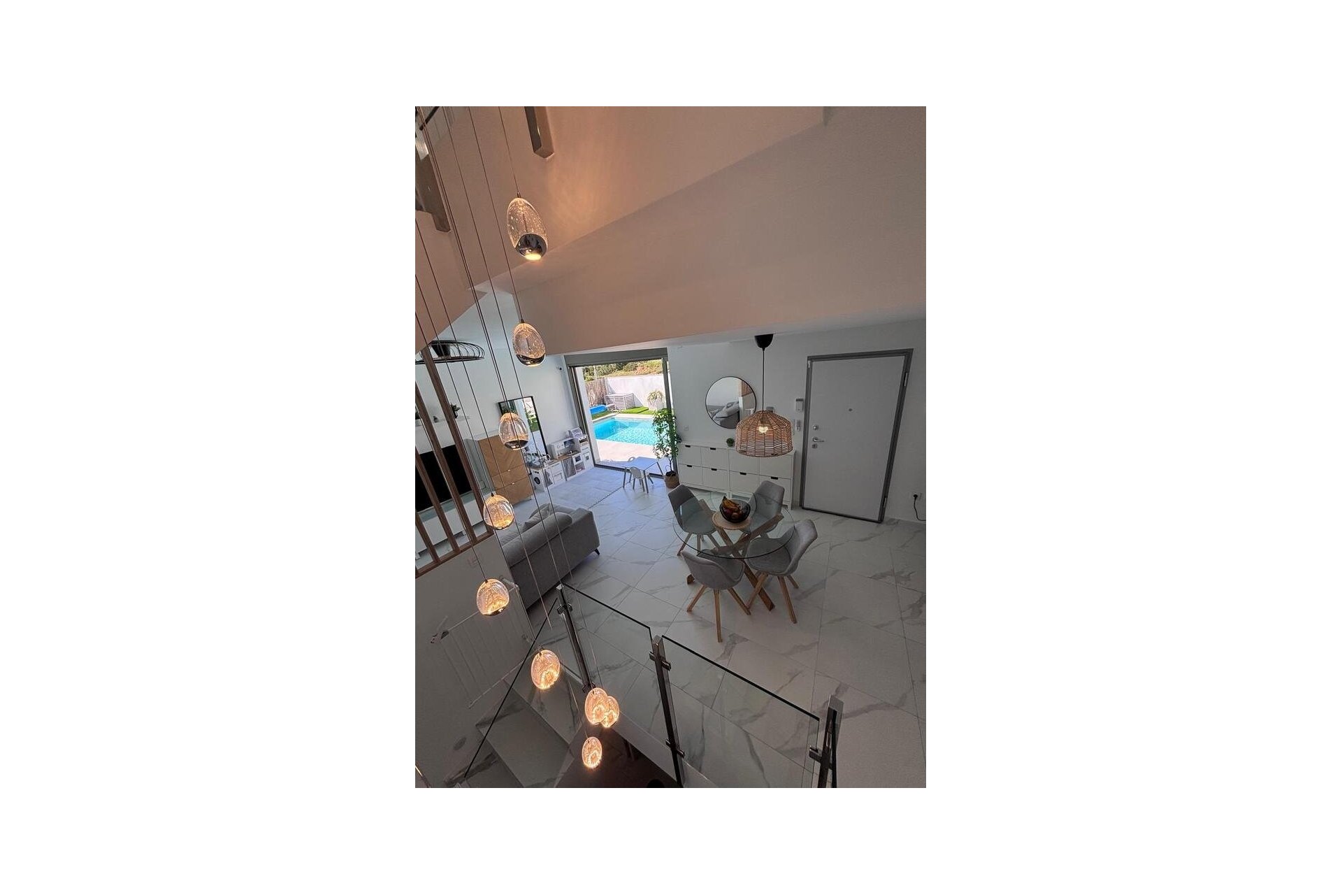 Herverkoop - Villa -
Villamartin - Costa Blanca