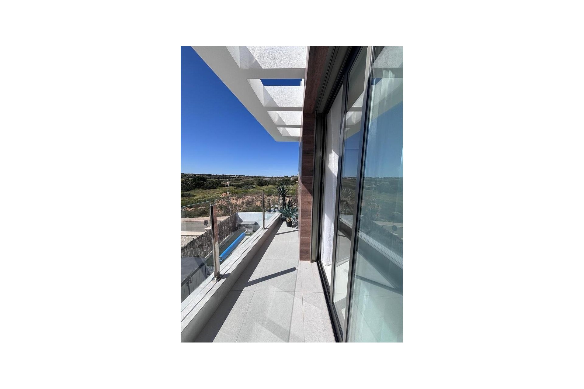 Herverkoop - Villa -
Villamartin - Costa Blanca
