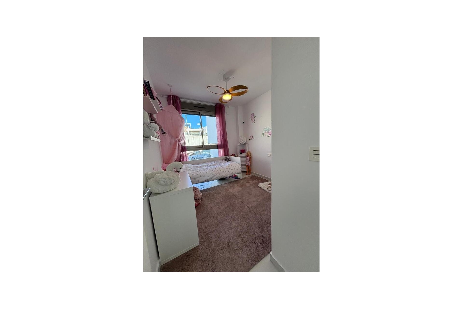 Herverkoop - Villa -
Villamartin - Costa Blanca