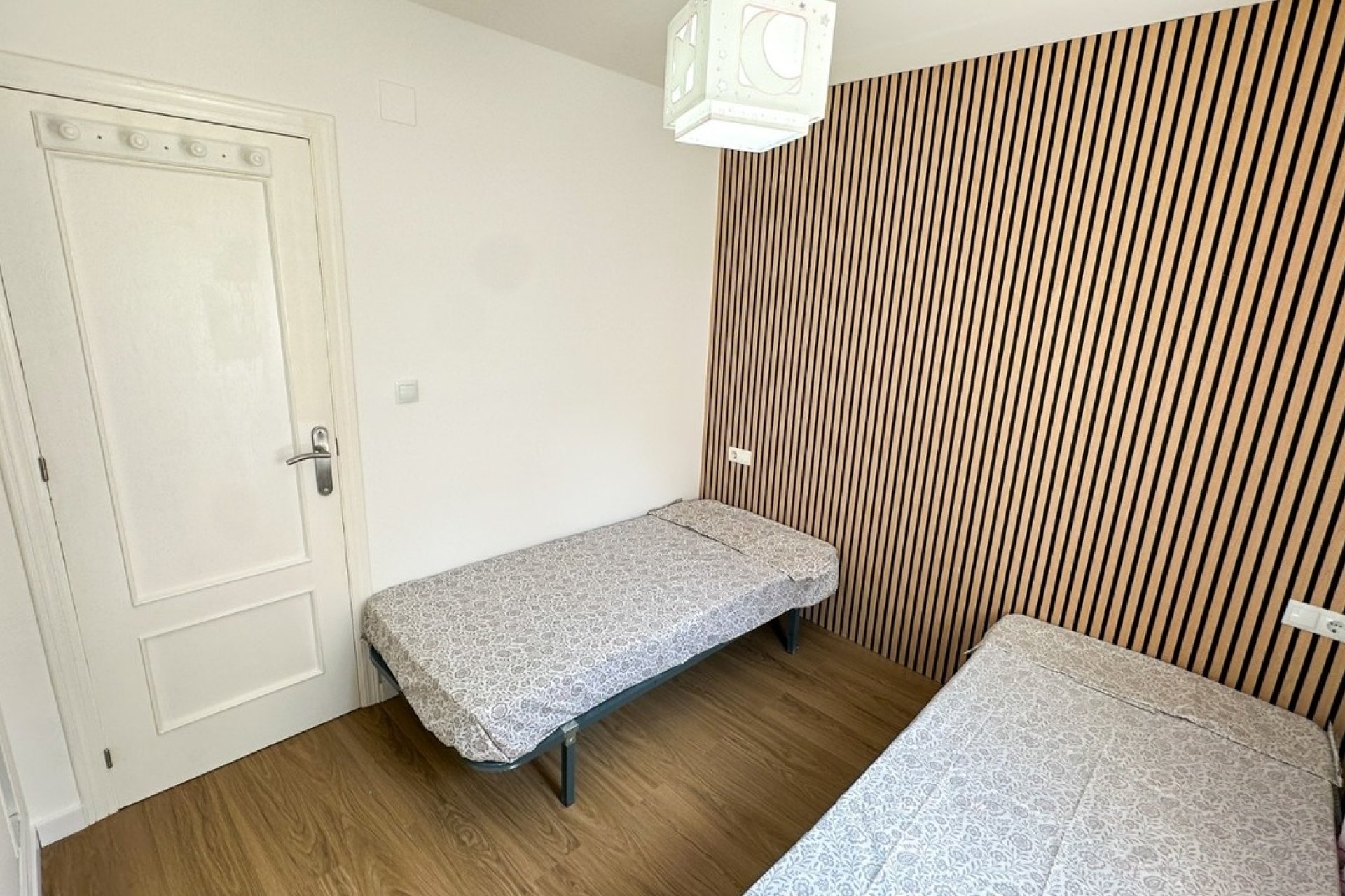 Herverkoop - Villa -
Villamartin - Costa Blanca