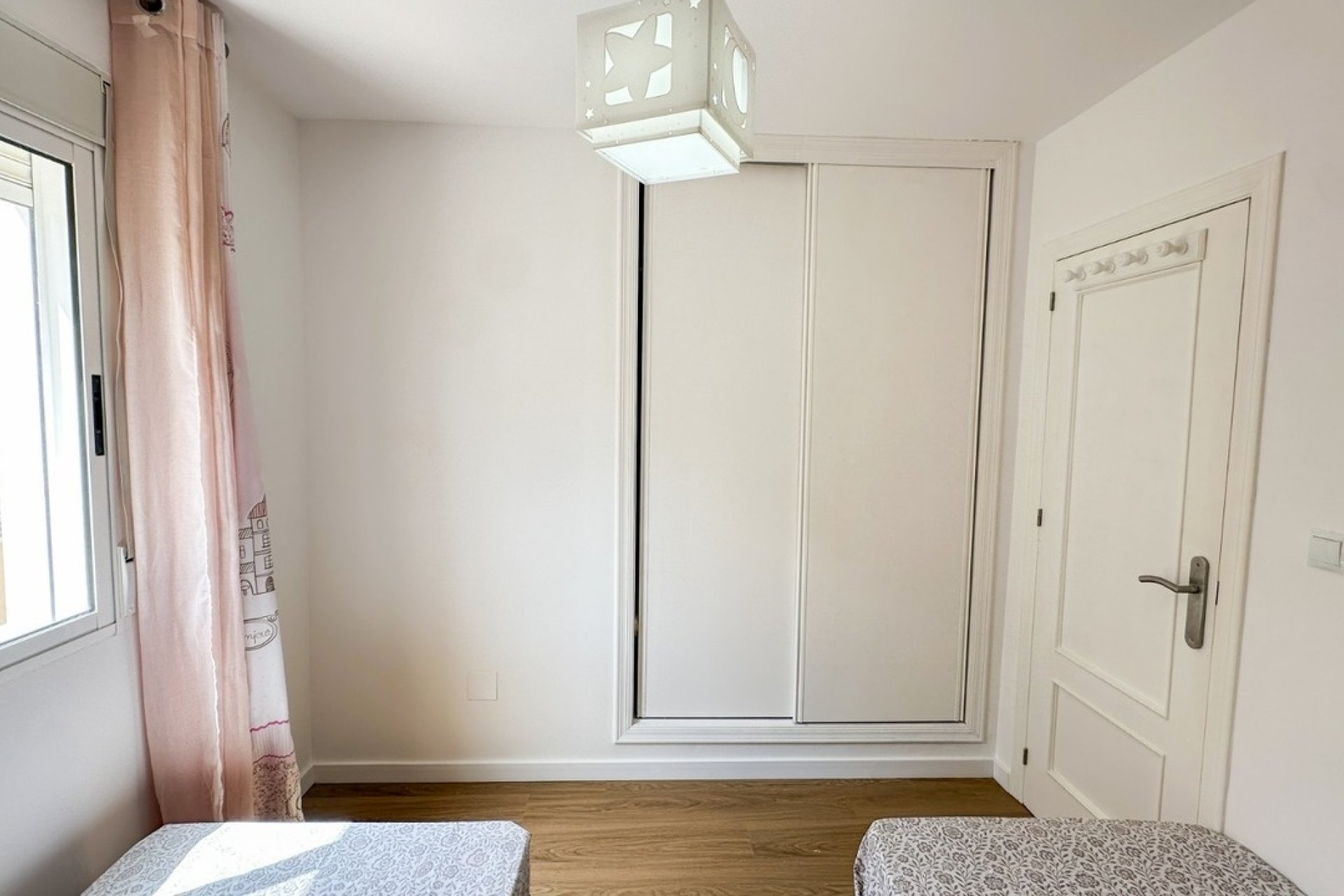 Herverkoop - Villa -
Villamartin - Costa Blanca