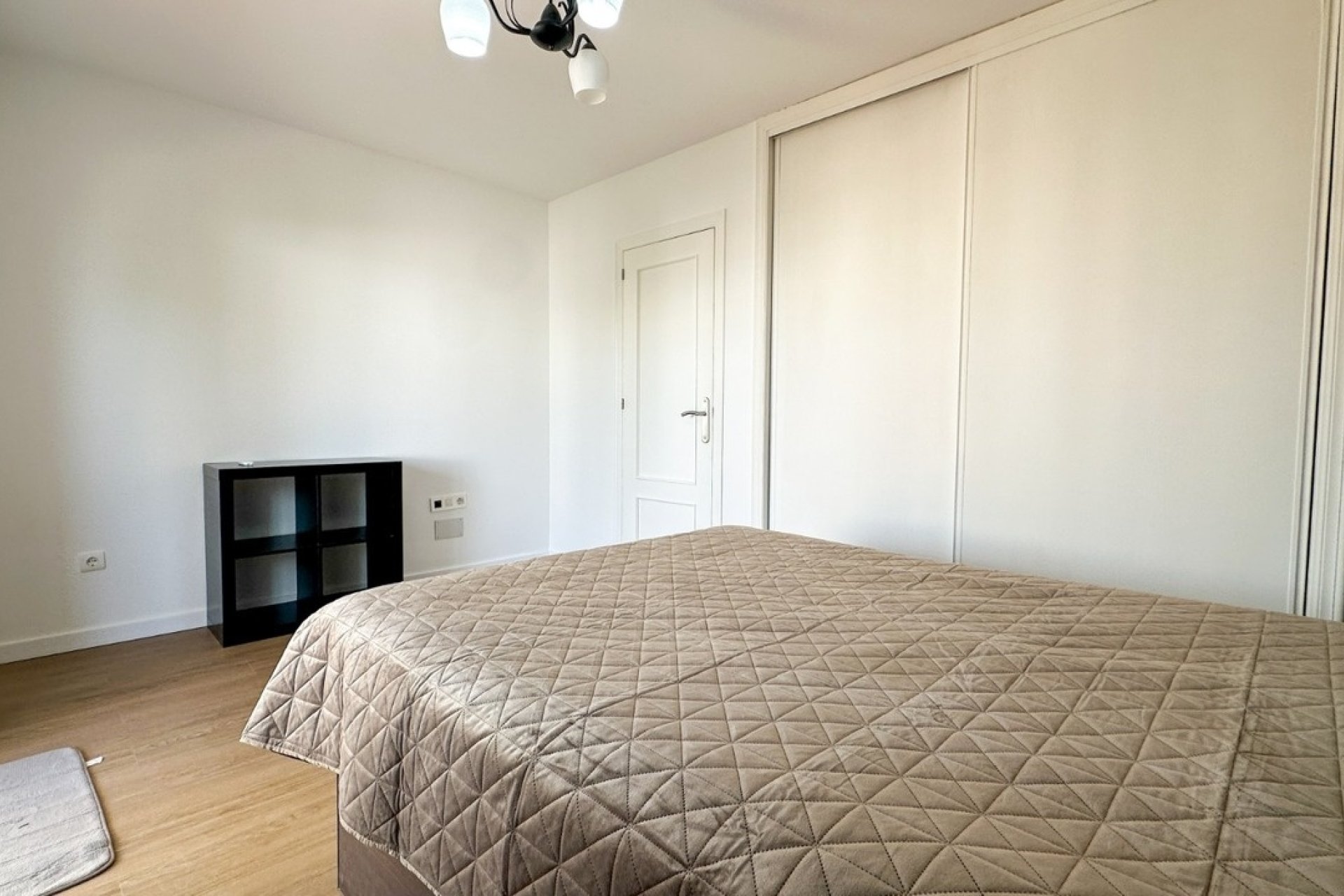 Herverkoop - Villa -
Villamartin - Costa Blanca