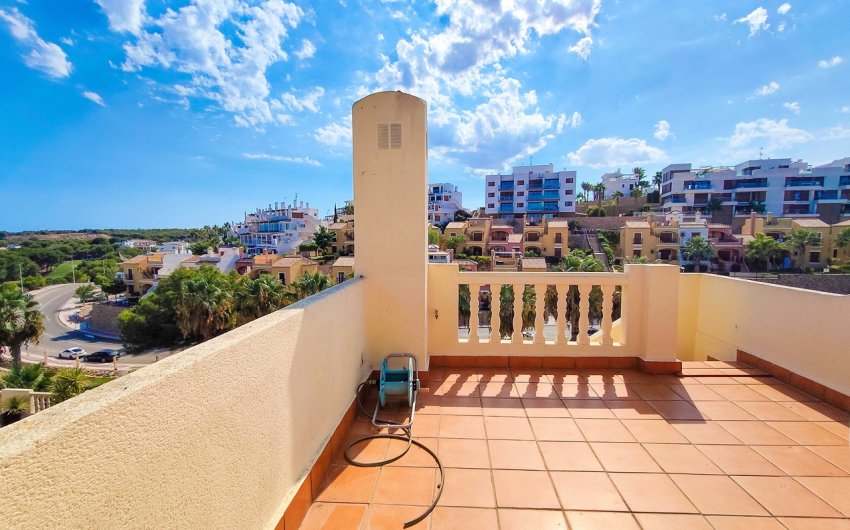 Herverkoop - Villa -
Villamartin - Costa Blanca