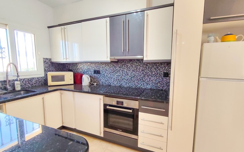 Herverkoop - Villa -
Villamartin - Costa Blanca