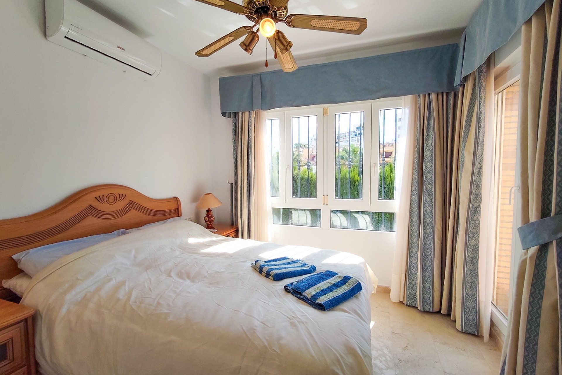 Herverkoop - Villa -
Villamartin - Costa Blanca