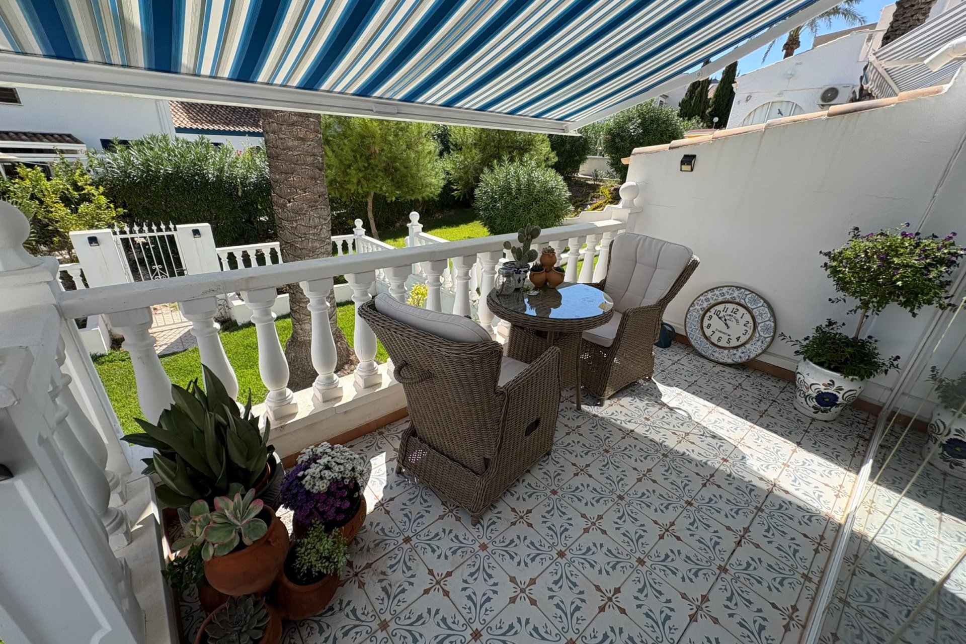Herverkoop - Villa -
Villamartin - Costa Blanca