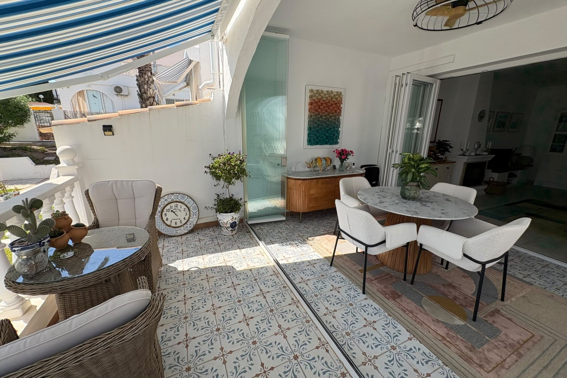 Herverkoop - Villa -
Villamartin - Costa Blanca