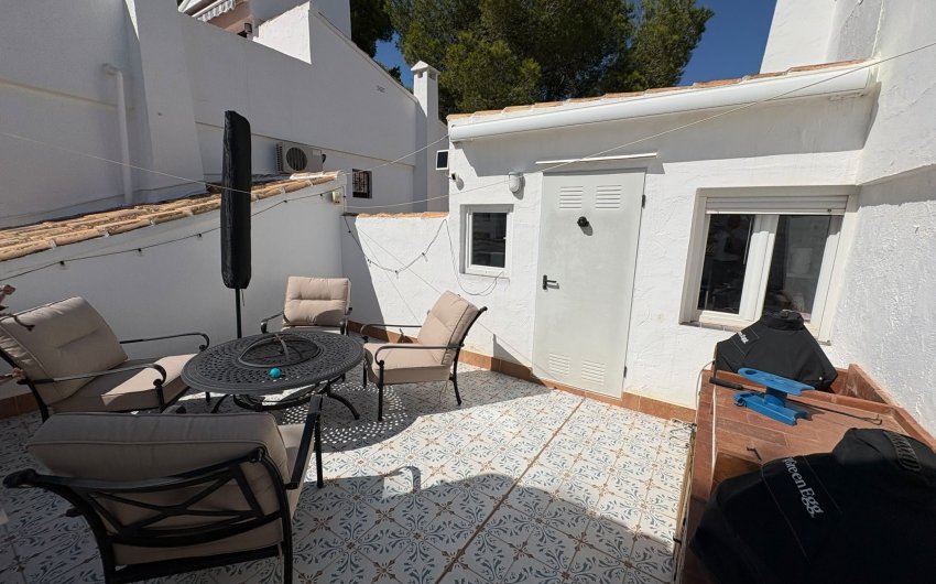 Herverkoop - Villa -
Villamartin - Costa Blanca