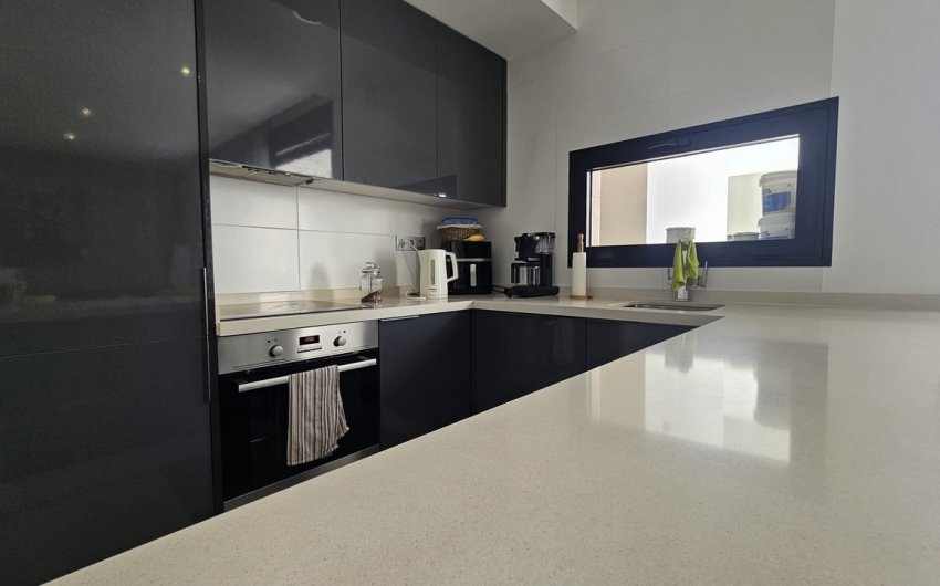 Herverkoop - Villa -
Villamartin - Costa Blanca