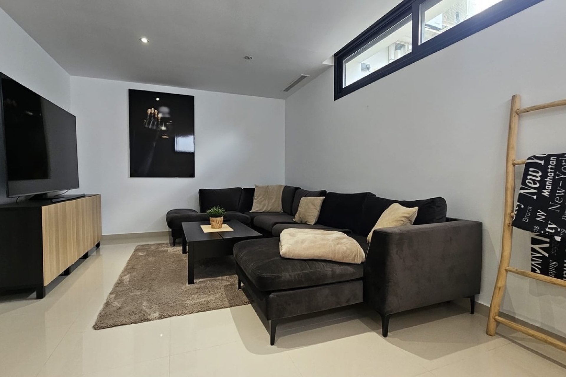 Herverkoop - Villa -
Villamartin - Costa Blanca