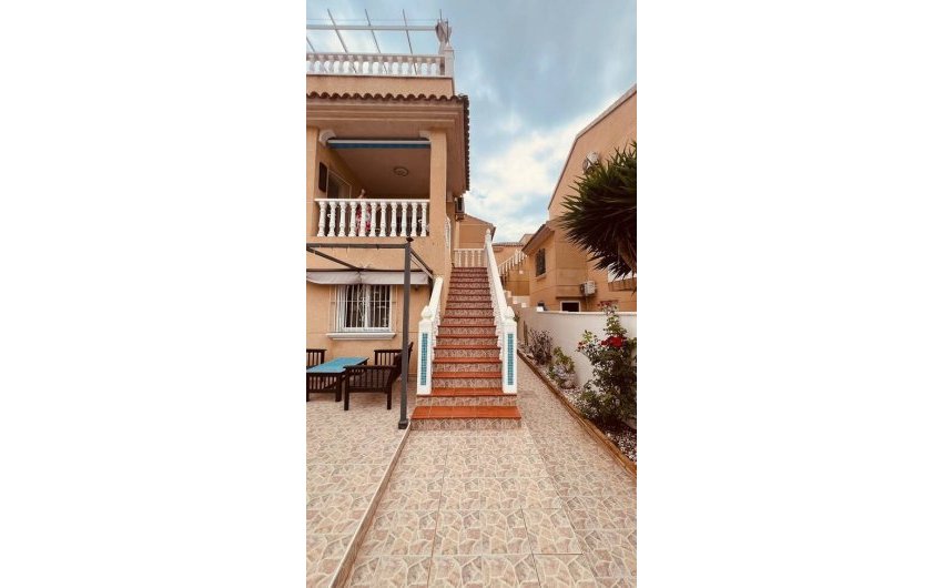 Herverkoop - Villa -
Villamartin - Costa Blanca