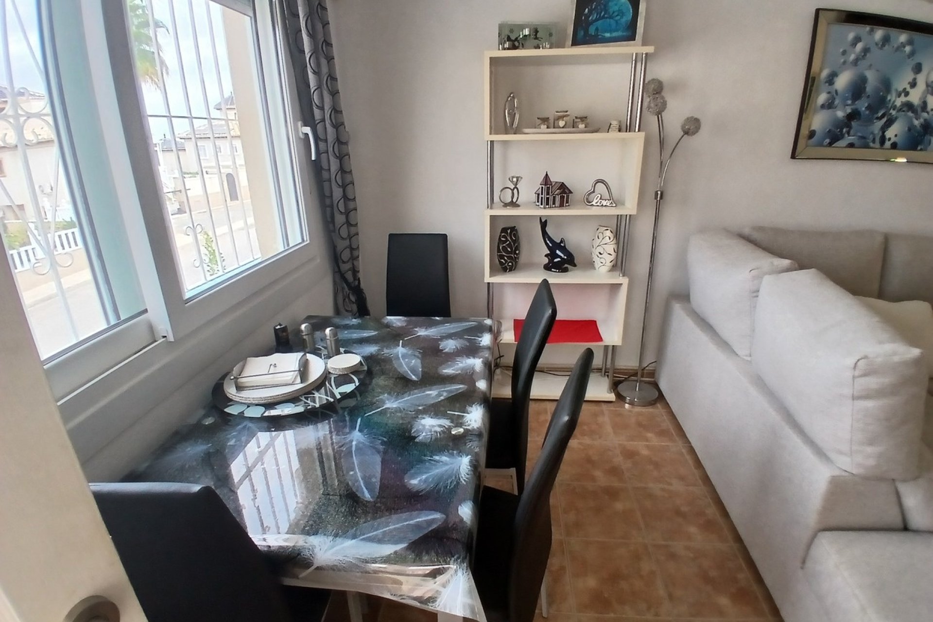 Herverkoop - Villa -
Villamartin - Costa Blanca