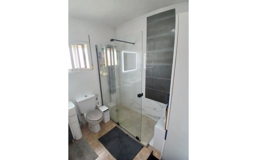 Herverkoop - Villa -
Villamartin - Costa Blanca