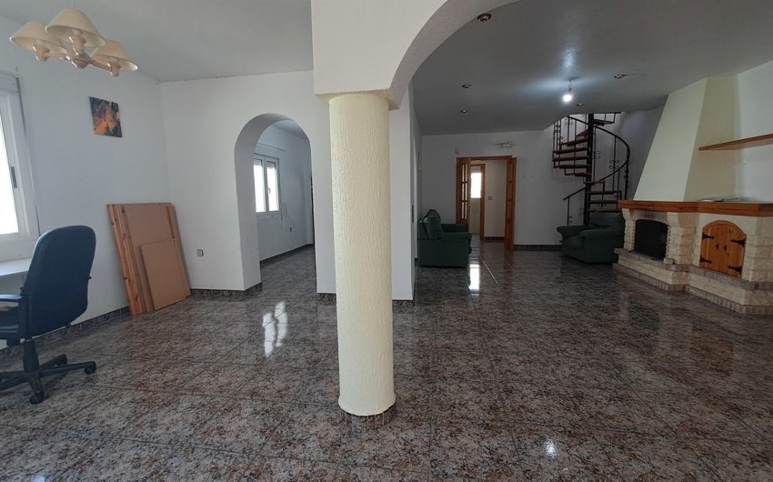 Herverkoop - Villa -
Villamartin - Costa Blanca