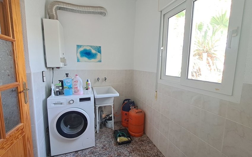 Herverkoop - Villa -
Villamartin - Costa Blanca