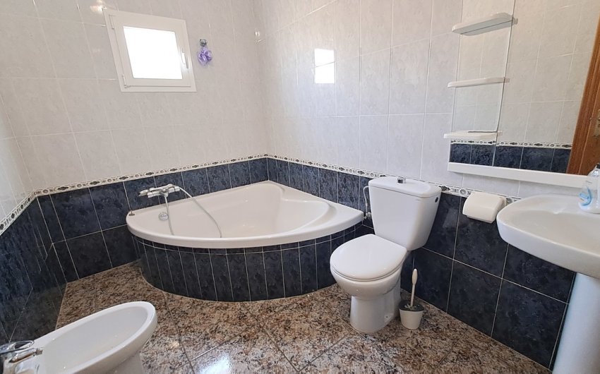 Herverkoop - Villa -
Villamartin - Costa Blanca