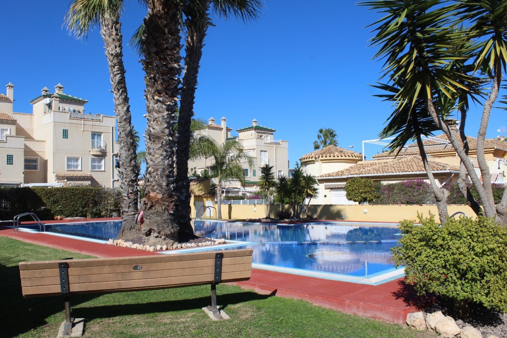Herverkoop - Villa -
Villamartin - Costa Blanca