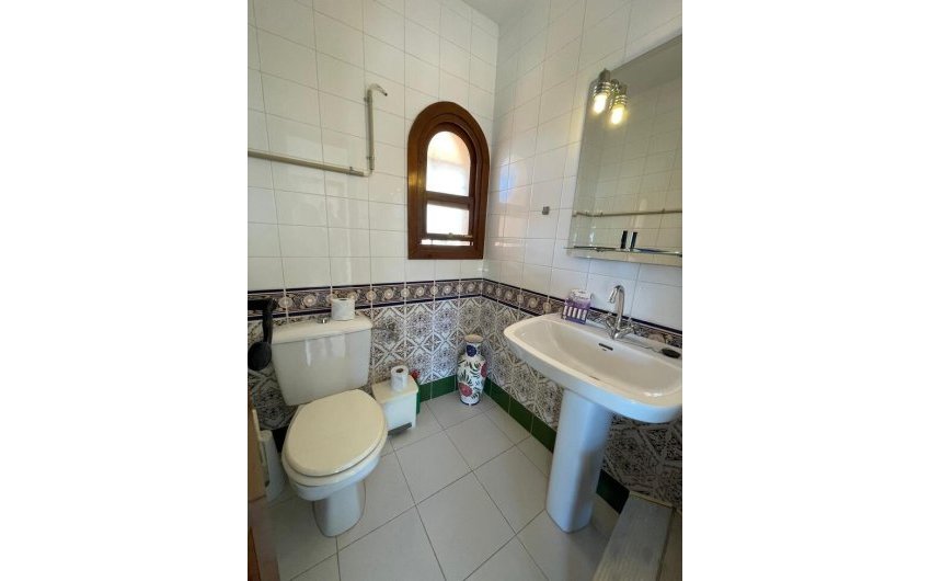 Herverkoop - Villa -
Villamartin - Costa Blanca