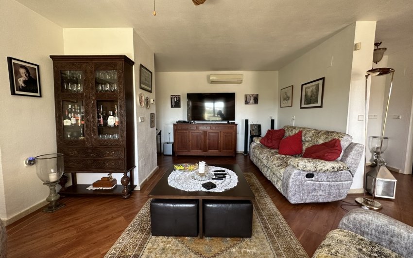 Herverkoop - Villa -
Villamartin - Costa Blanca