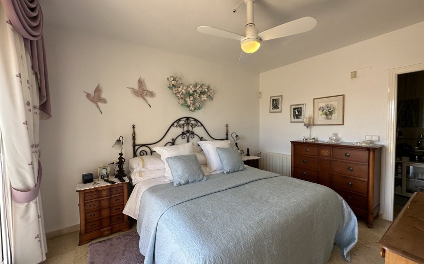 Herverkoop - Villa -
Villamartin - Costa Blanca