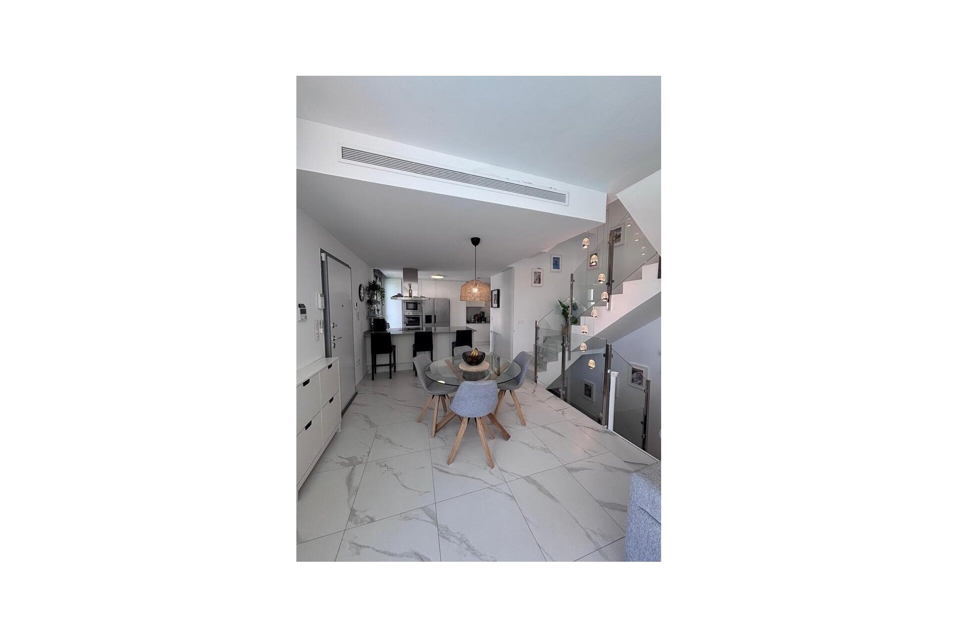 Herverkoop - Villa -
Villamartin - Costa Blanca