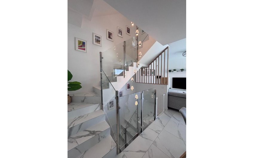 Herverkoop - Villa -
Villamartin - Costa Blanca