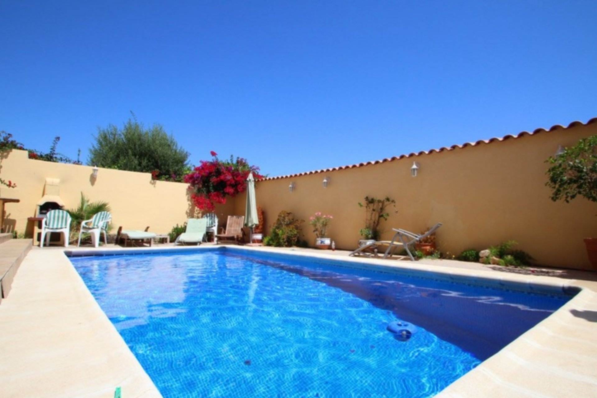 Herverkoop - Villa -
Villamartin - Costa Blanca