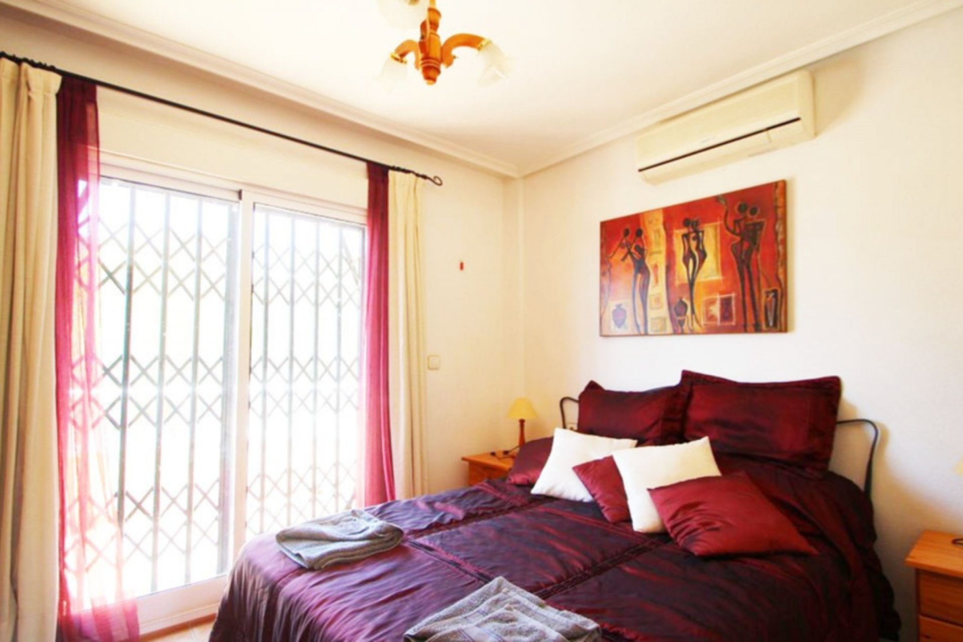 Herverkoop - Villa -
Villamartin - Costa Blanca