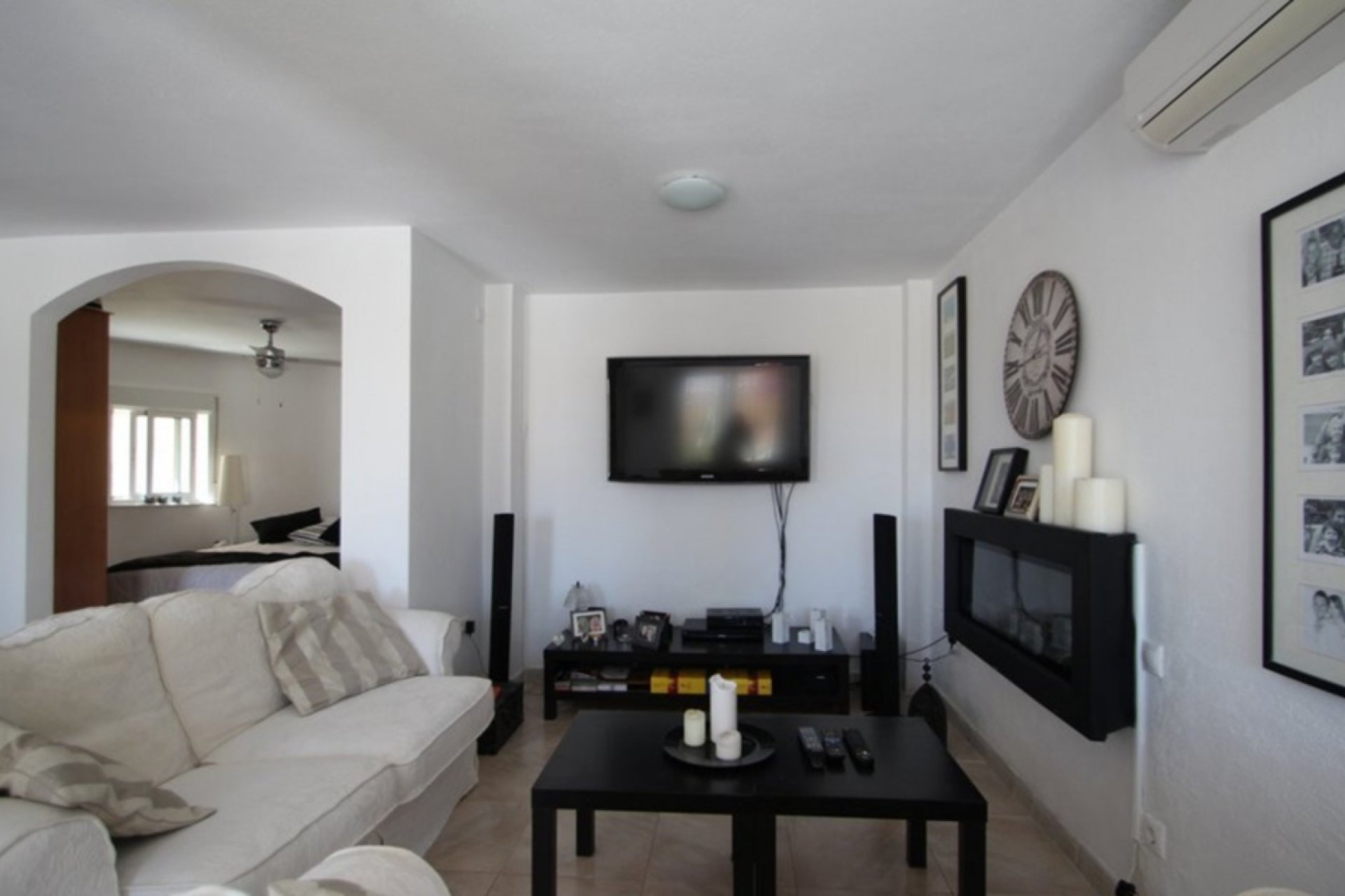 Herverkoop - Villa -
Villamartin - Costa Blanca