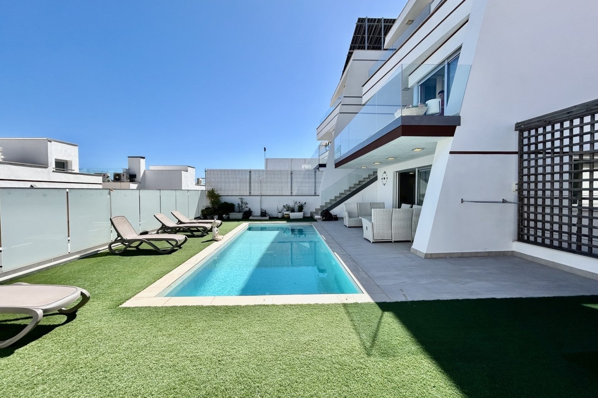 Herverkoop - Villa -
Villamartin - Costa Blanca