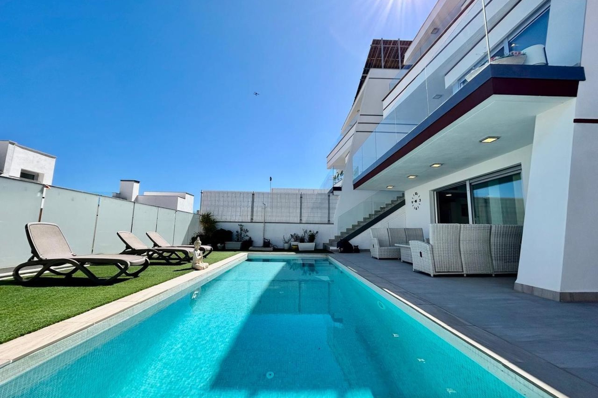 Herverkoop - Villa -
Villamartin - Costa Blanca