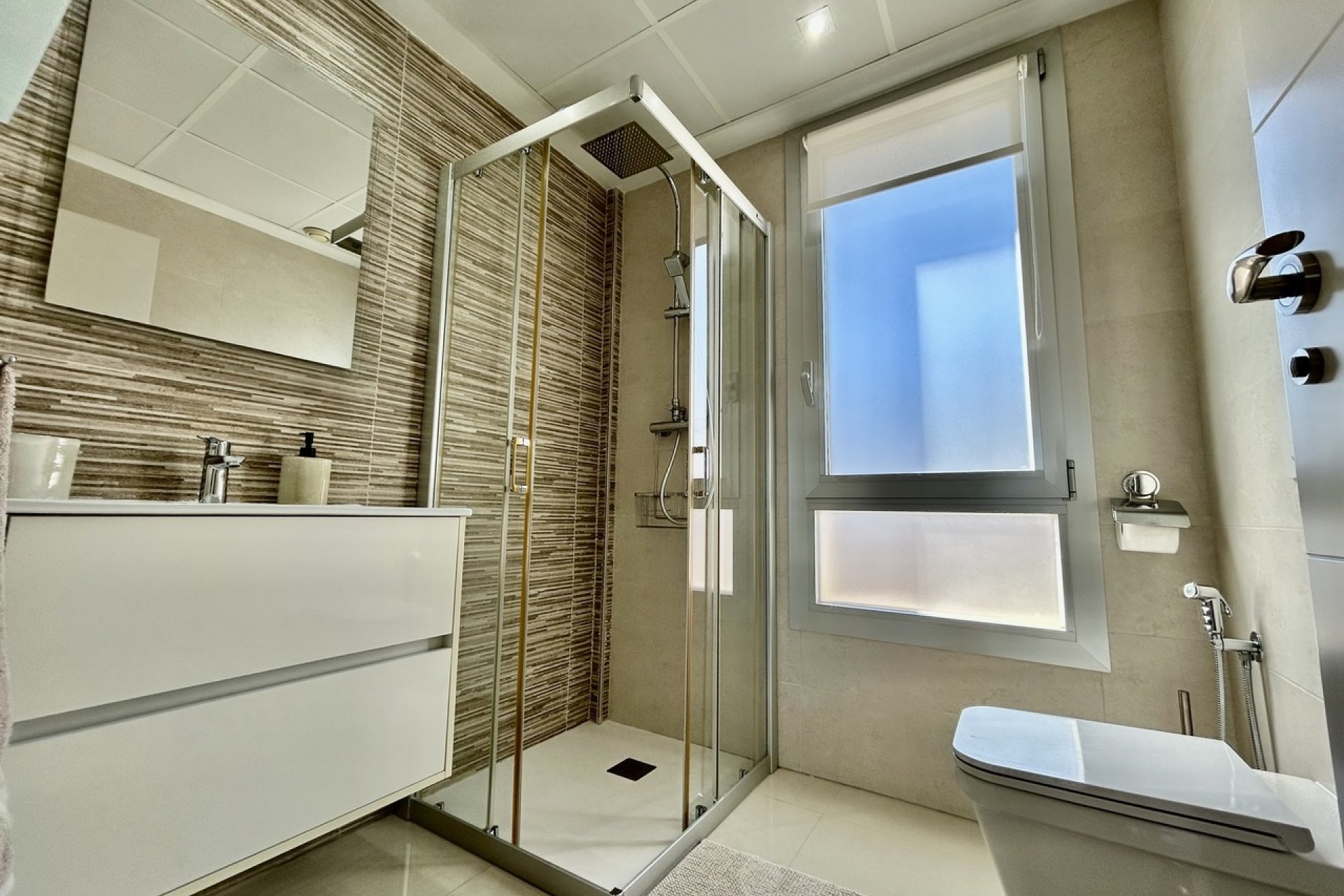 Herverkoop - Villa -
Villamartin - Costa Blanca