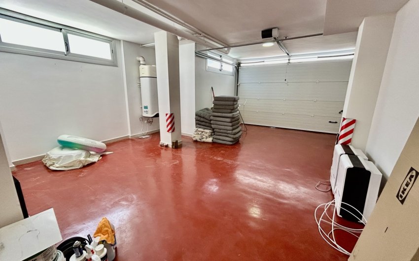 Herverkoop - Villa -
Villamartin - Costa Blanca