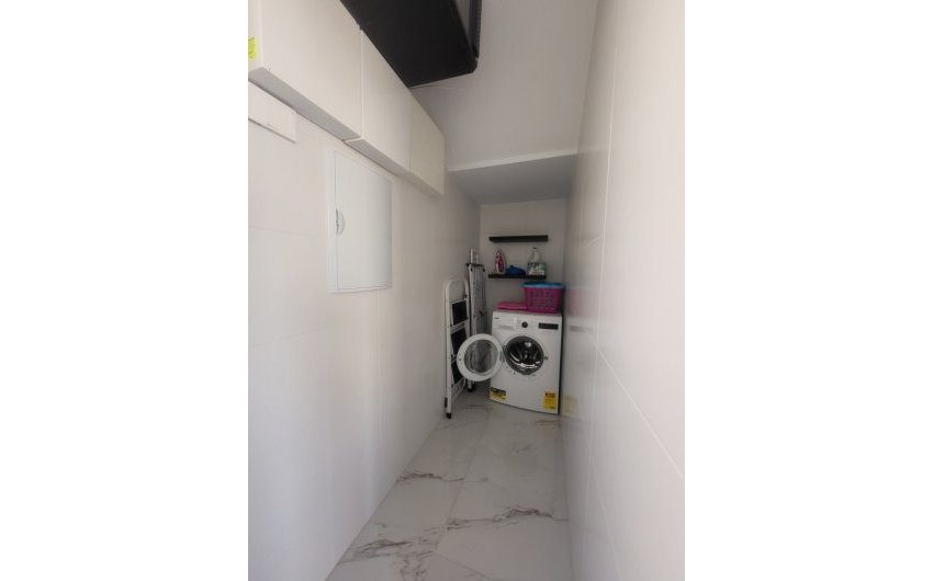 Herverkoop - Villa -
Villamartin - Costa Blanca