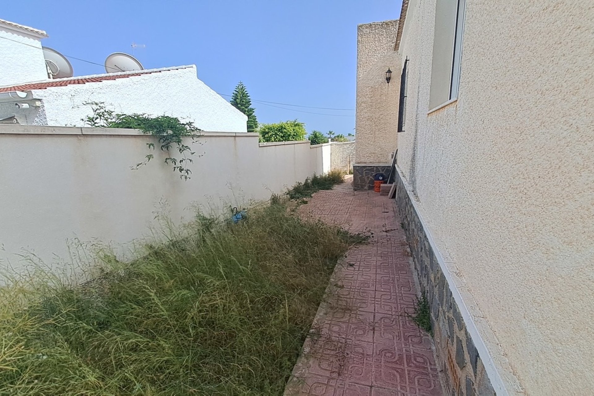 Herverkoop - Villa -
Villamartin - Costa Blanca