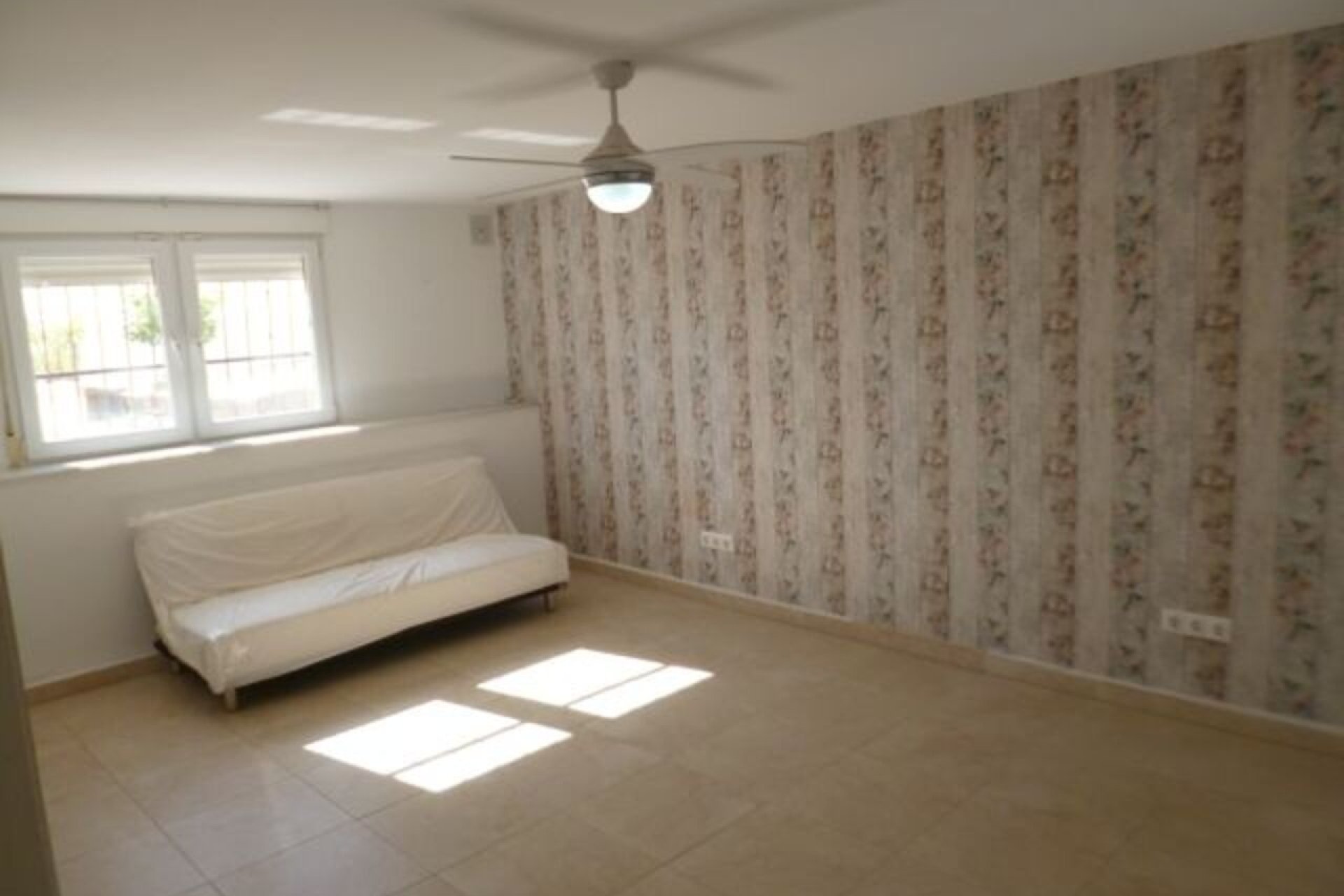 Herverkoop - Villa -
Villamartin - Costa Blanca