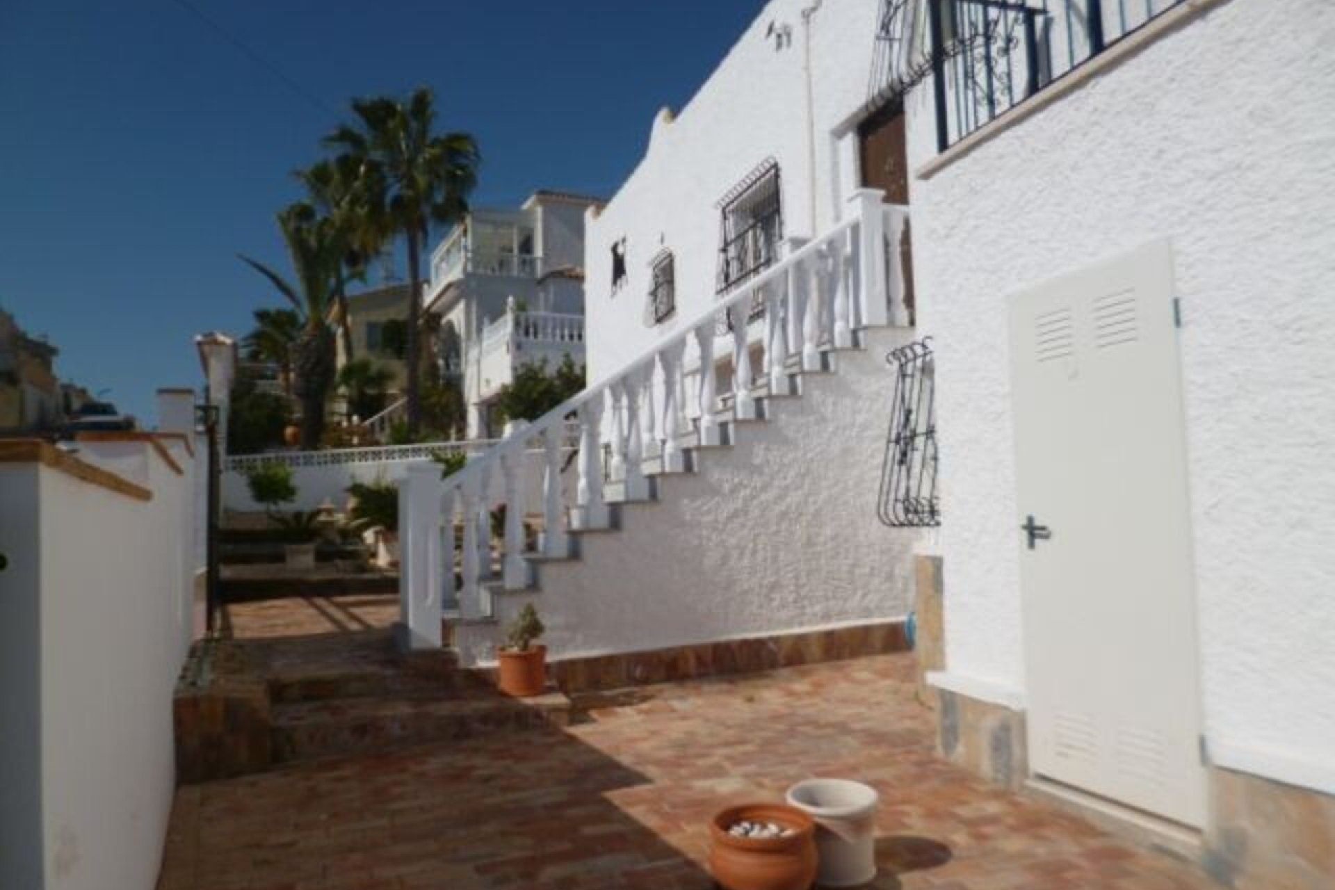 Herverkoop - Villa -
Villamartin - Costa Blanca