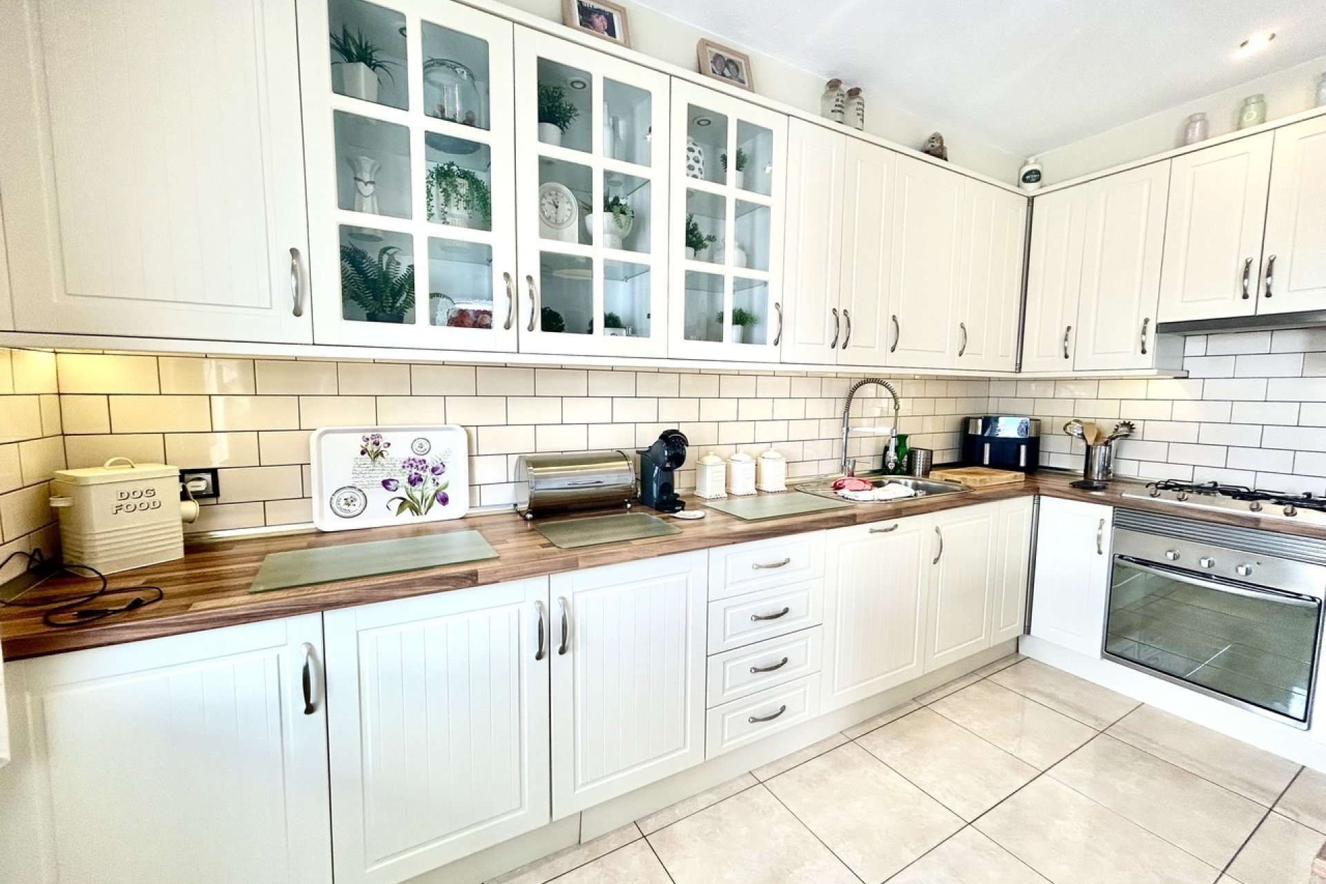 Herverkoop - Villa -
Villamartin - Costa Blanca