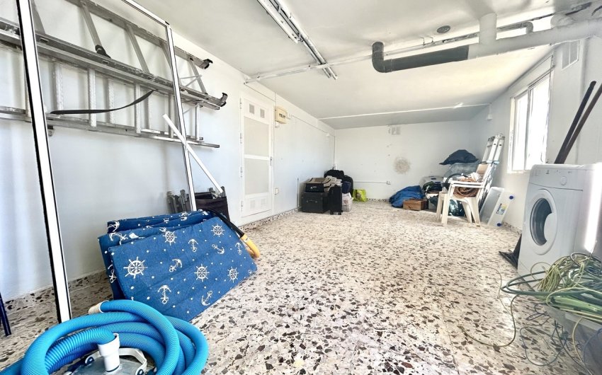 Herverkoop - Villa -
Villamartin - Costa Blanca