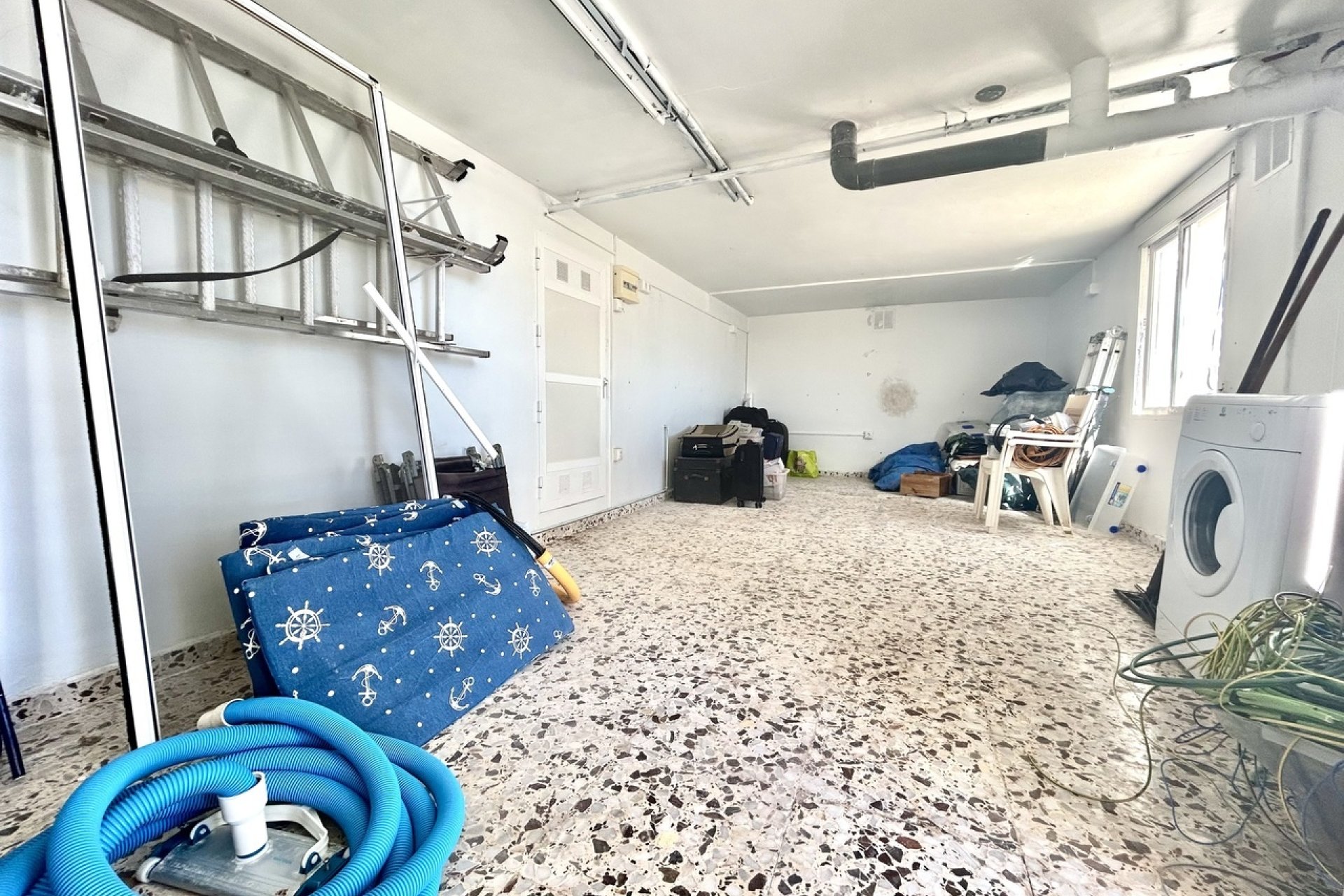 Herverkoop - Villa -
Villamartin - Costa Blanca