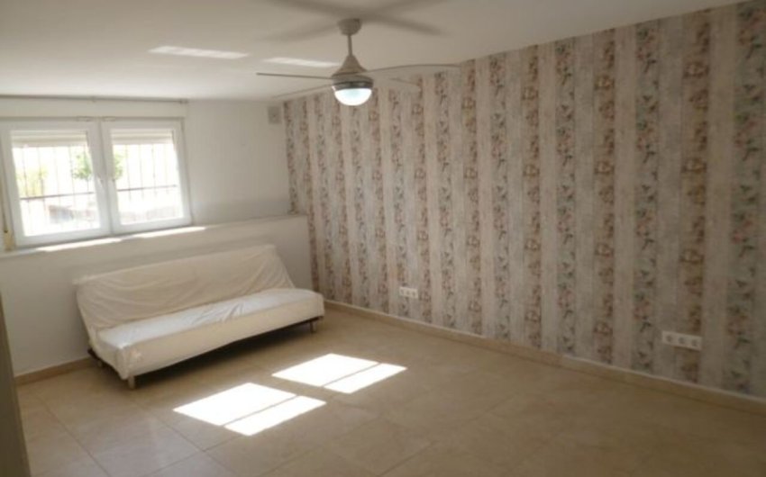 Herverkoop - Villa -
Villamartin - Costa Blanca