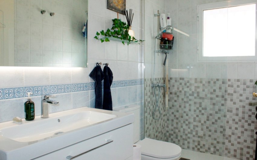 Herverkoop - Villa -
Villamartin - Costa Blanca