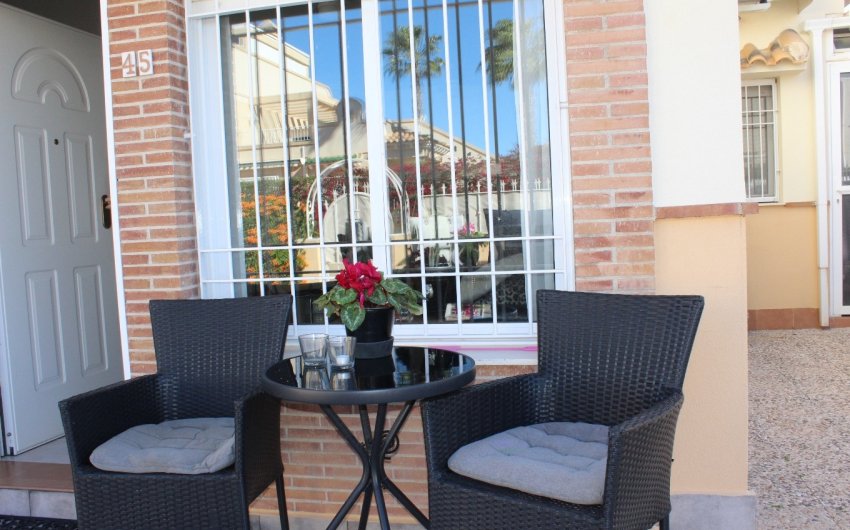 Herverkoop - Villa -
Villamartin - Costa Blanca