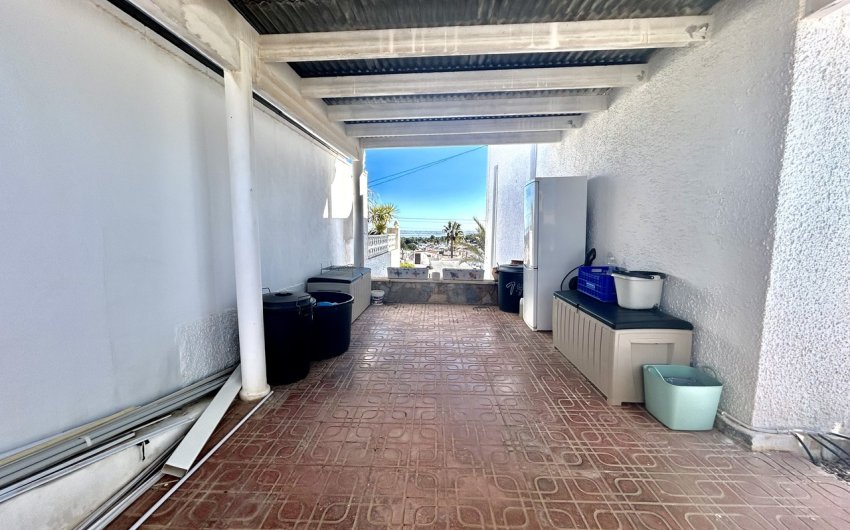 Herverkoop - Villa -
Villamartin - Costa Blanca