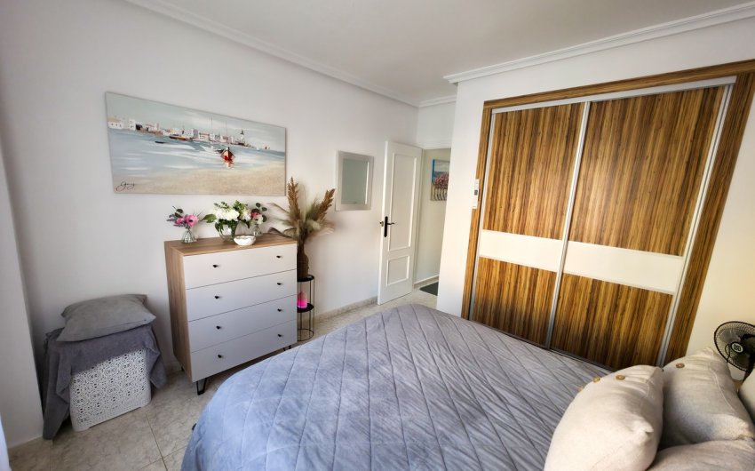 Herverkoop - Villa -
Villamartin - Costa Blanca