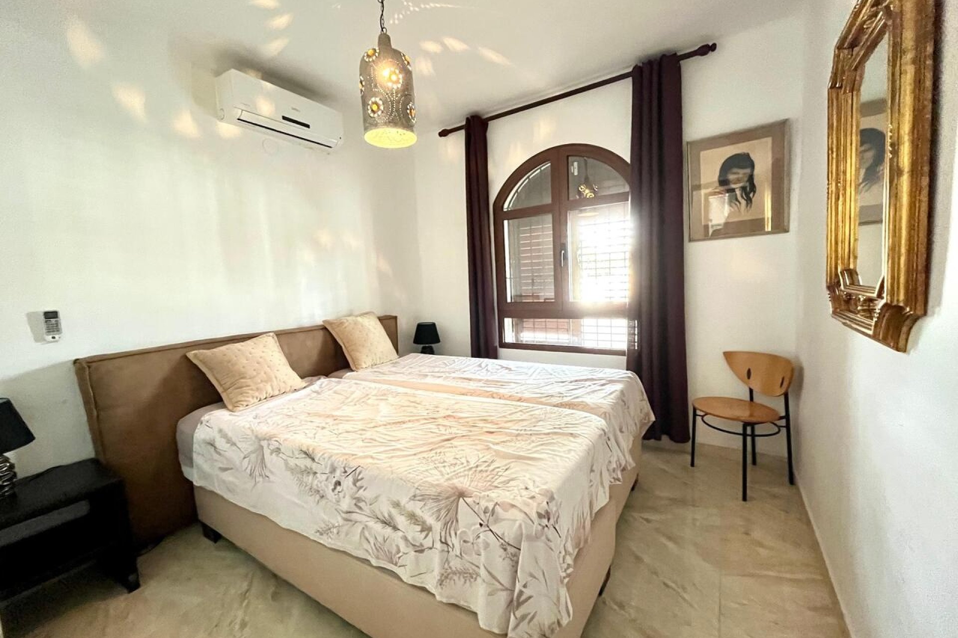 Herverkoop - Villa -
Villamartin - Costa Blanca
