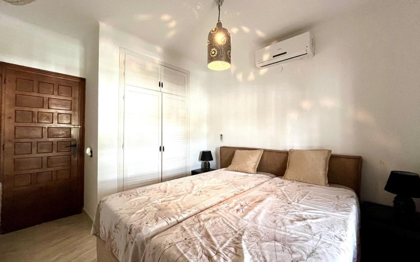 Herverkoop - Villa -
Villamartin - Costa Blanca
