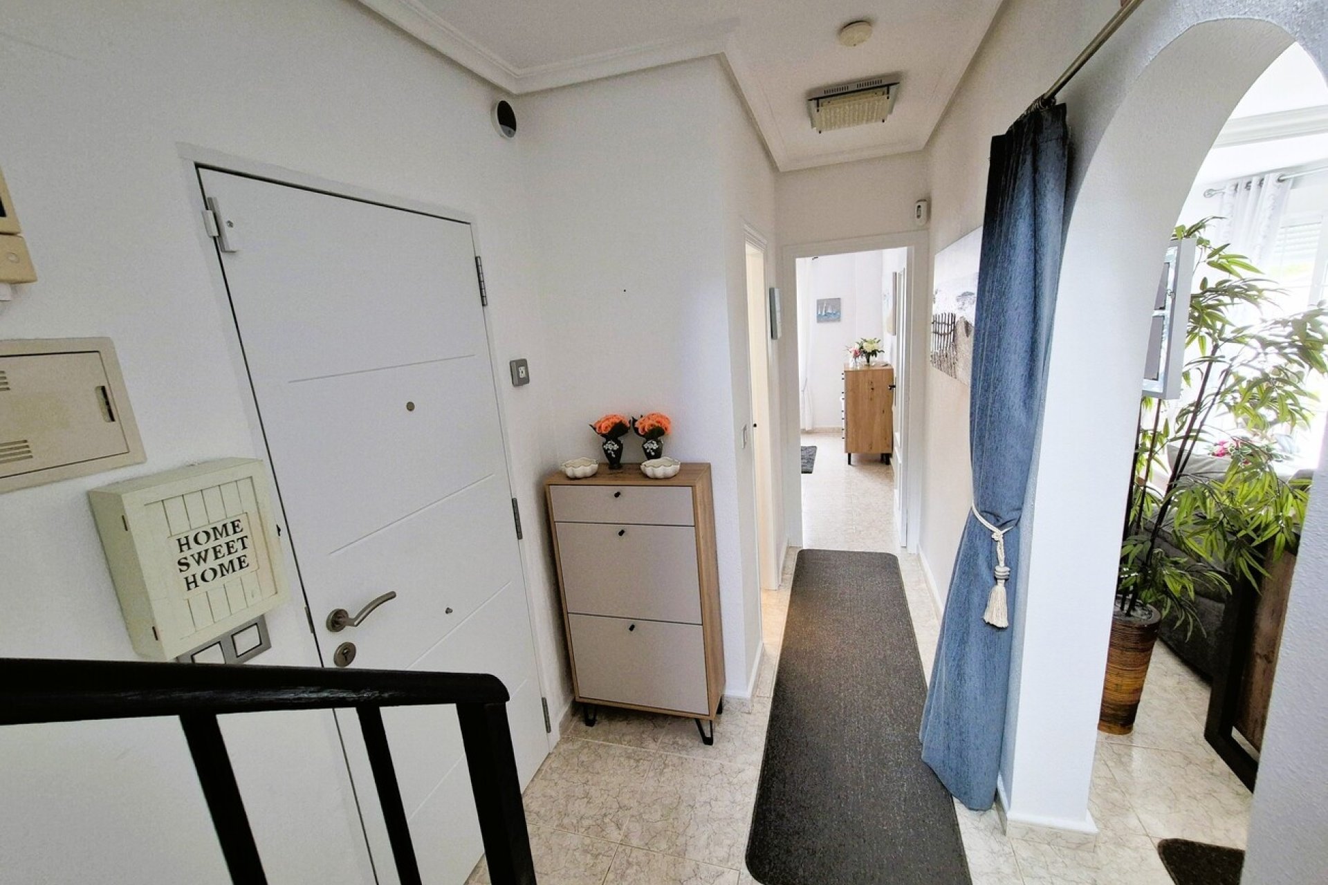 Herverkoop - Villa -
Villamartin - Costa Blanca